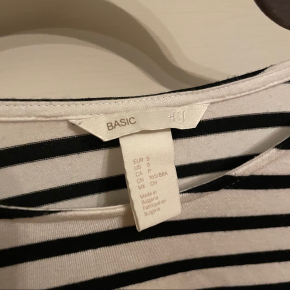 H&M Basics - Striped Shirt - Picture 3 of 3